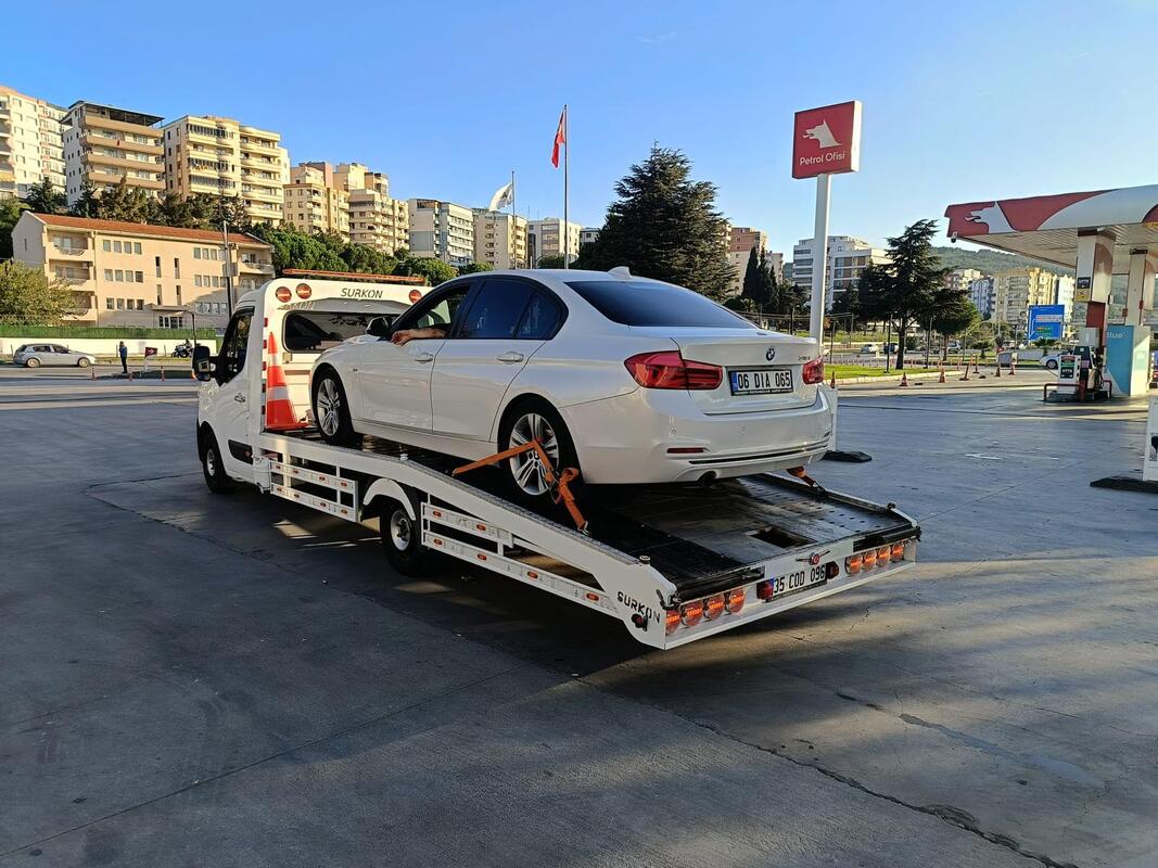 Urla Çekici